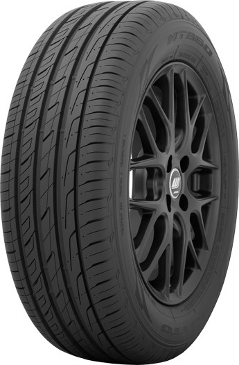 фото шины NITTO SF-688 215/55 R17 94W